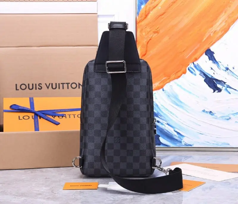 louis vuitton aaa homme mini sac a main s_123bbb42